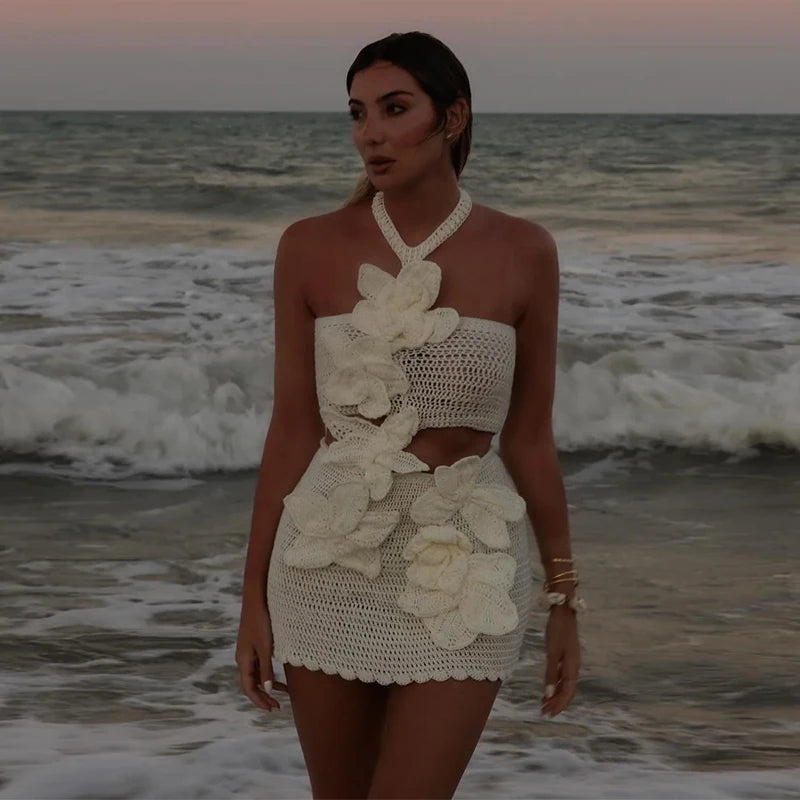 Sexy Knit Short Hollow Out Beach Dress Pearls V-neck Sleeveless Female Sling Dresses 2025 Spring Summer Lady Vacation Vestidos