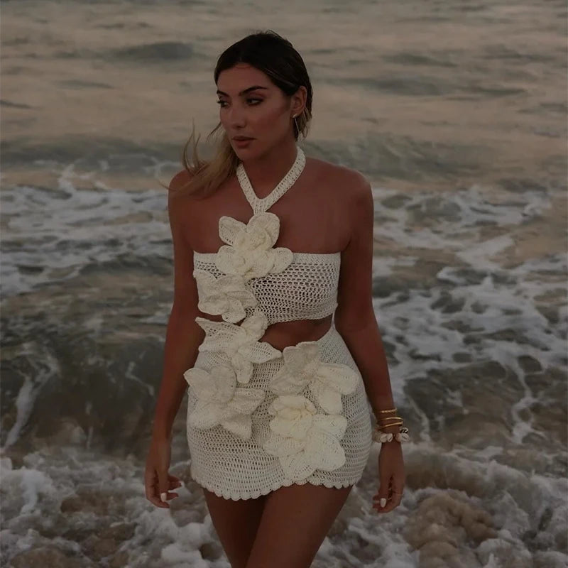 Sexy Knit Short Hollow Out Beach Dress Pearls V-neck Sleeveless Female Sling Dresses 2025 Spring Summer Lady Vacation Vestidos